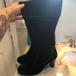Black suede heeled boots, nwot size 8 1/2 wide